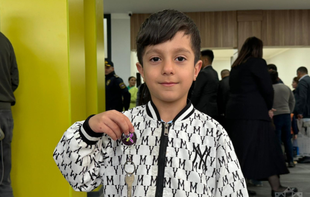 Şuşa şəhərində daha 32 ailəyə mənzillərinin açarları təqdim olunub