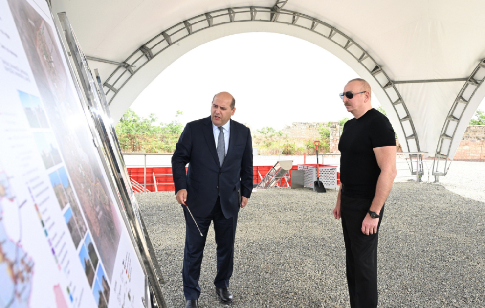Grundstein für Dorf Gulluja im Bezirk Agdam gelegt
