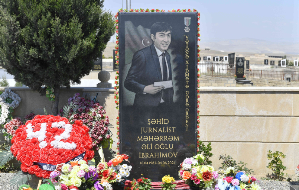 Qələmi ilə şəhadətə yüksələn Məhərrəm
