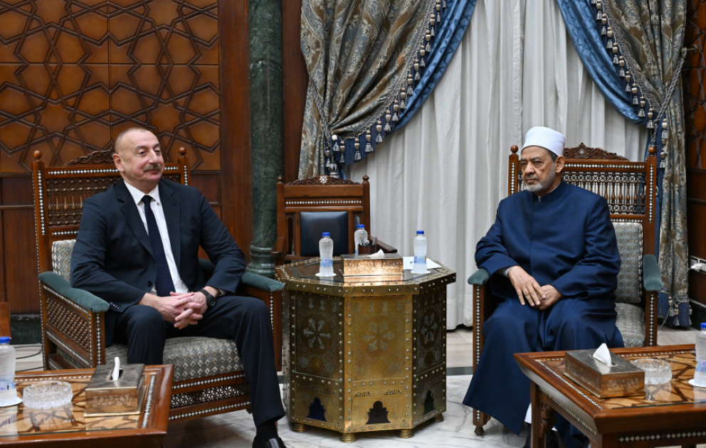 Prezident İlham Əliyevin Əl-Əzhəri Şərifin şeyxi, böyük imam Əhməd Məhəmməd Əhməd Əl Tayyib ilə görüşü olub