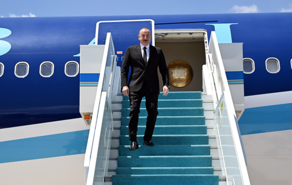 Prezident İlham Əliyev Türkiyə Prezidenti Rəcəb Tayyib Ərdoğanın dəvəti ilə Ankaraya işgüzar səfərə gəlib
