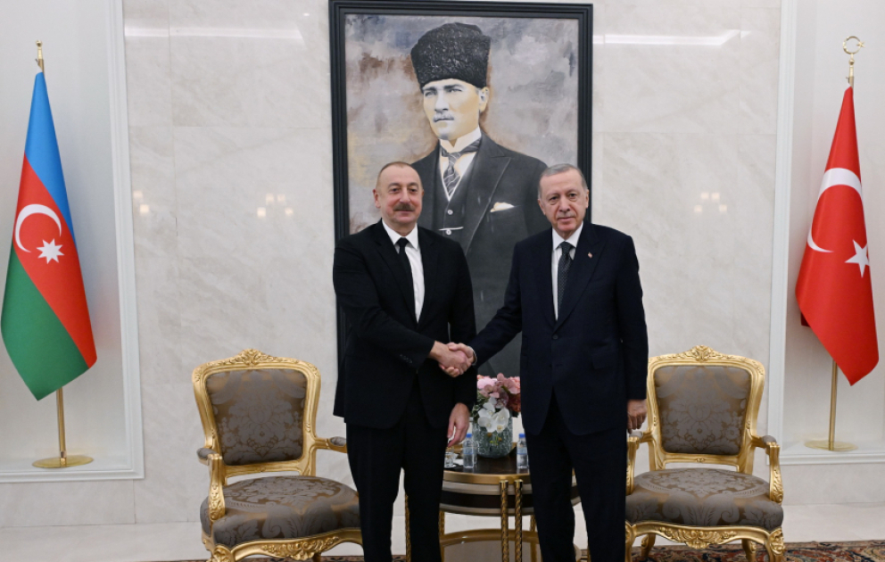 Azerbaijani and Turkish Presidents met at Ankara Esenboğa Airport
