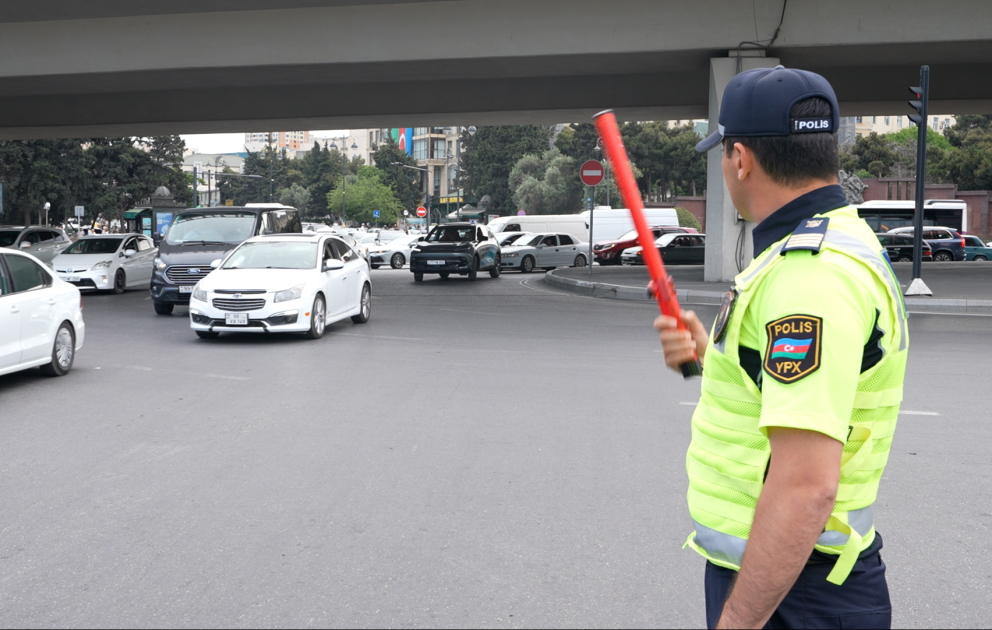 Milli Qurtuluş Günü və Qurban bayramı ilə əlaqədar polis gücləndirilmiş iş rejimində xidmətini davam etdirir