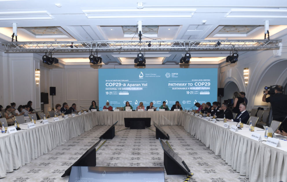 La 29e Réunion de haut niveau consacrée à la COP29 poursuit ses travaux par des panels