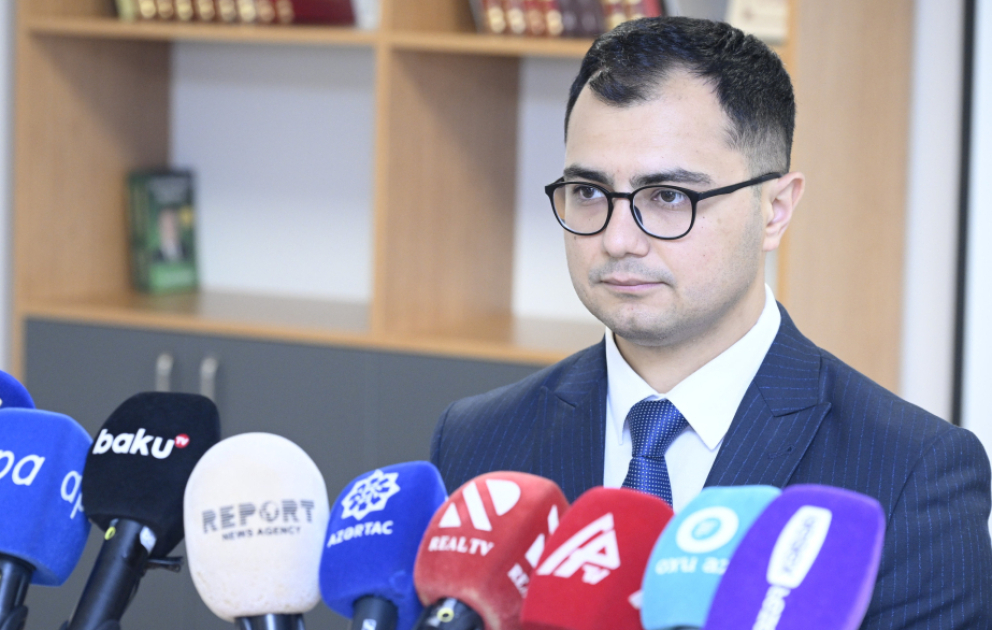 Sertifikasiya imtahanında keçid balını toplaya bilməyən müəllimlərin olduğu regionların adları açıqlanıb