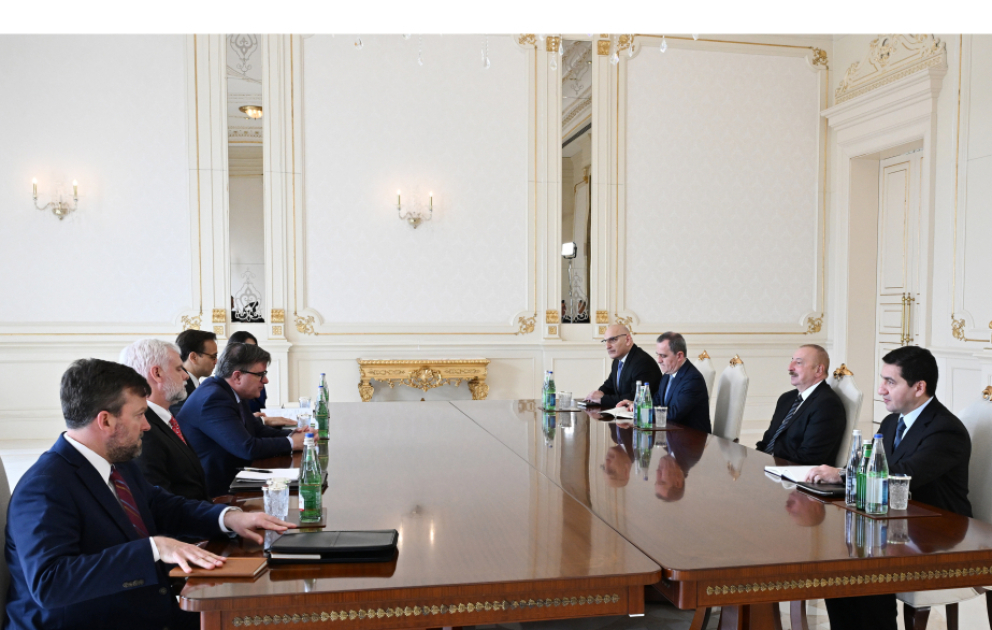 Президент Ильхам Алиев принял помощника госсекретаря США по делам Европы и Евразии
