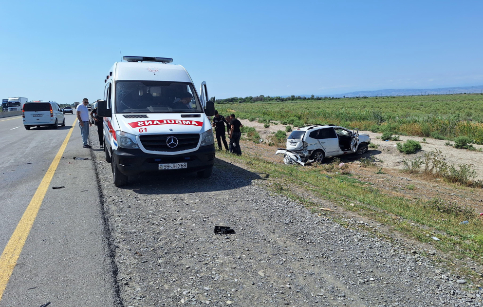 Ucarda baş verən yol qəzasında ölən və xəsarət alanlar var