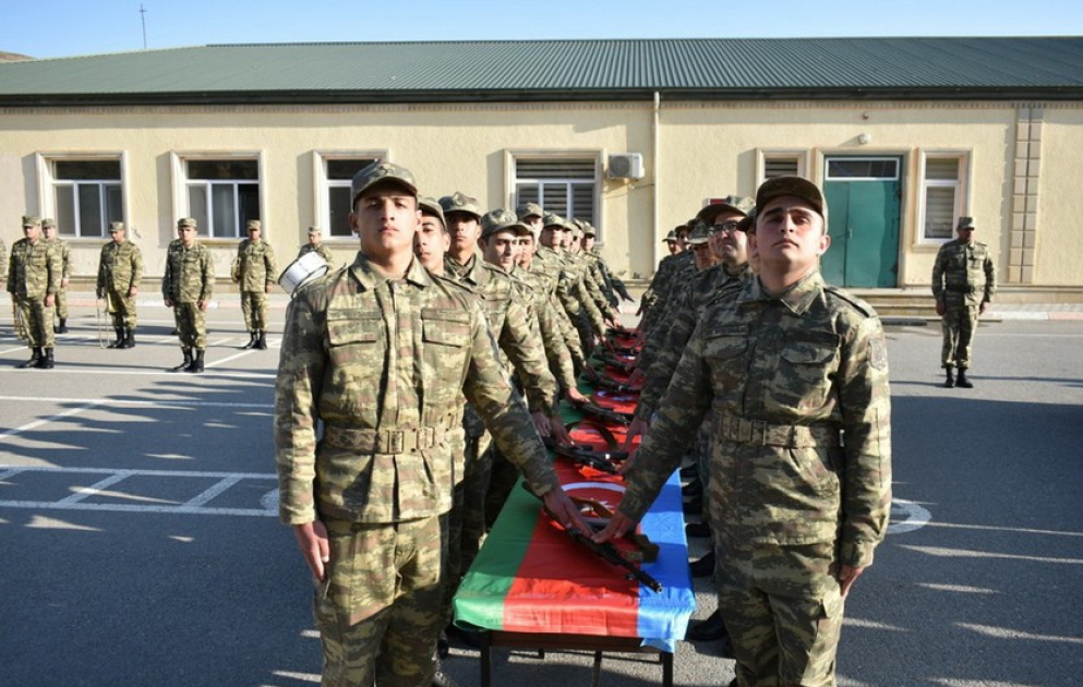 AZƏRTAC XƏBƏR VERİR:  Bu gündən hərbi xidmətə yararsız vətəndaşların müayinəsini Agentlik aparacaq