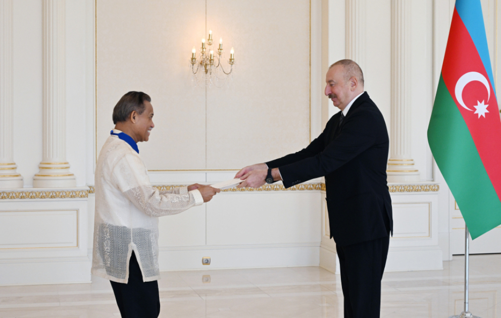 Präsident Ilham Aliyev empfängt neuen philippinischen Botschafter