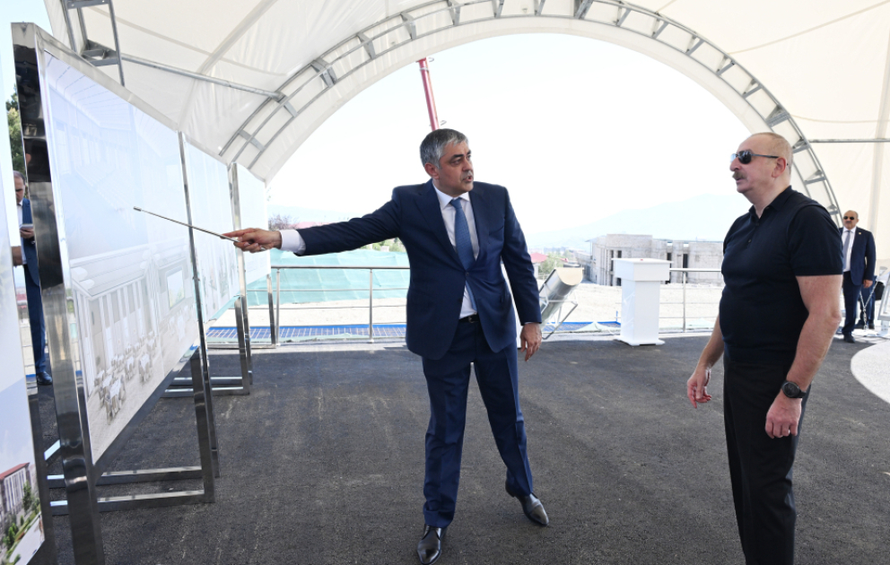 Xankəndi Konqres Mərkəzinin təməli qoyulub