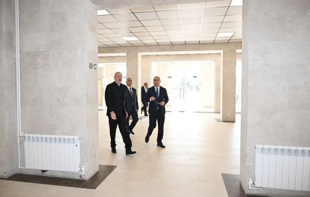 Президент Ильхам Алиев ознакомился с работами, проделанными в Карабахском университете в Ханкенди