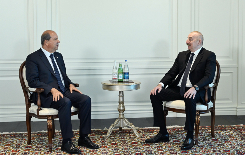 Le président azerbaïdjanais reçoit le président de la République turque de Chypre du Nord à Choucha
