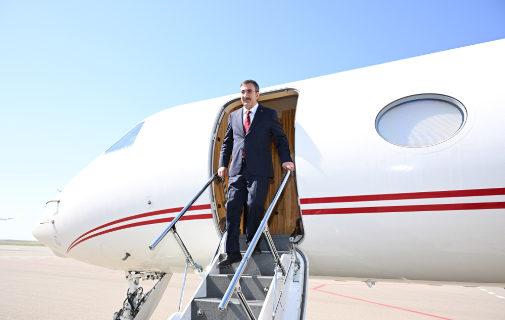Turkish Vice President Cevdet Yilmaz arrives in Azerbaijan