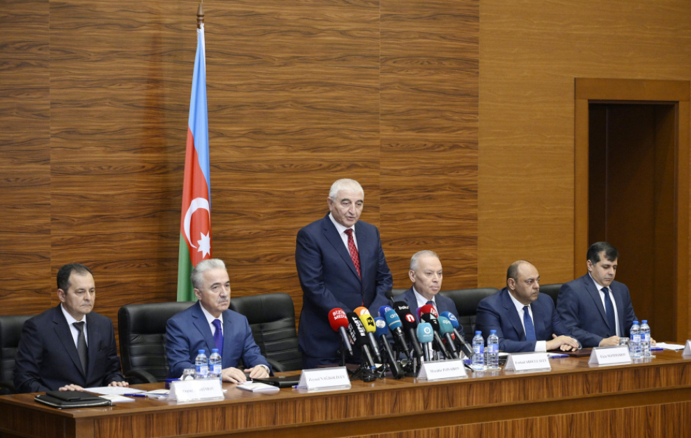 Azerbaijan’s CEC hosts meeting for chairs of district election commissions