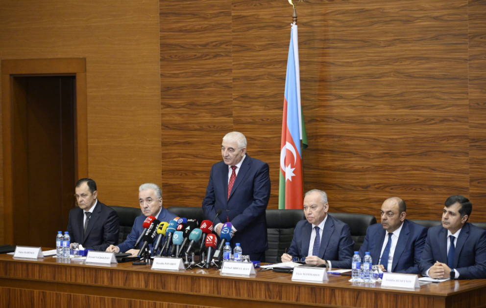 Mərkəzi Seçki Komissiyasında dairə seçki komissiyalarının sədrləri üçün müşavirə keçirilib