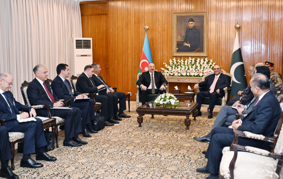 President of Azerbaijan Ilham Aliyev held expanded meeting with President of Pakistan Asif Ali Zardari in Islamabad