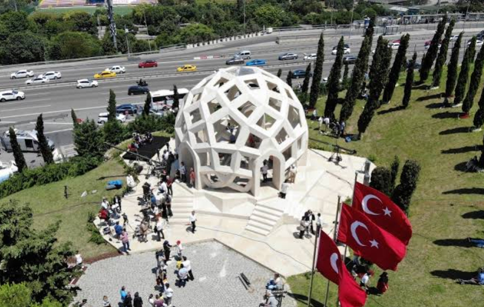 Türkiyə xalqının qəhrəmanlıq abidəsi -“15 Temmuz xatirə” muzey-kompleksindən  REPORTAJ