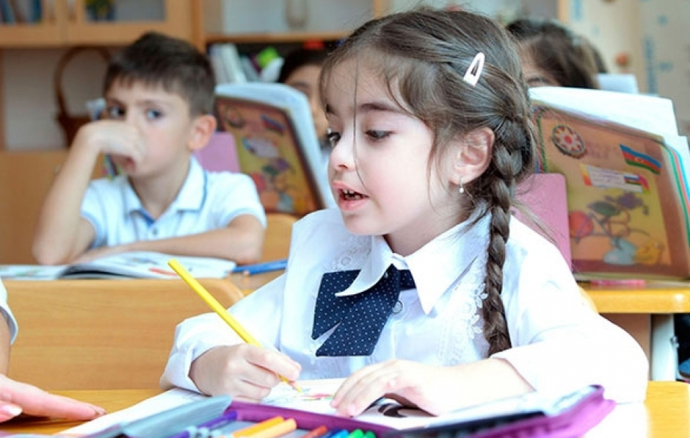 Məktəblərdə adambaşı maliyyələşmə sisteminə keçilir