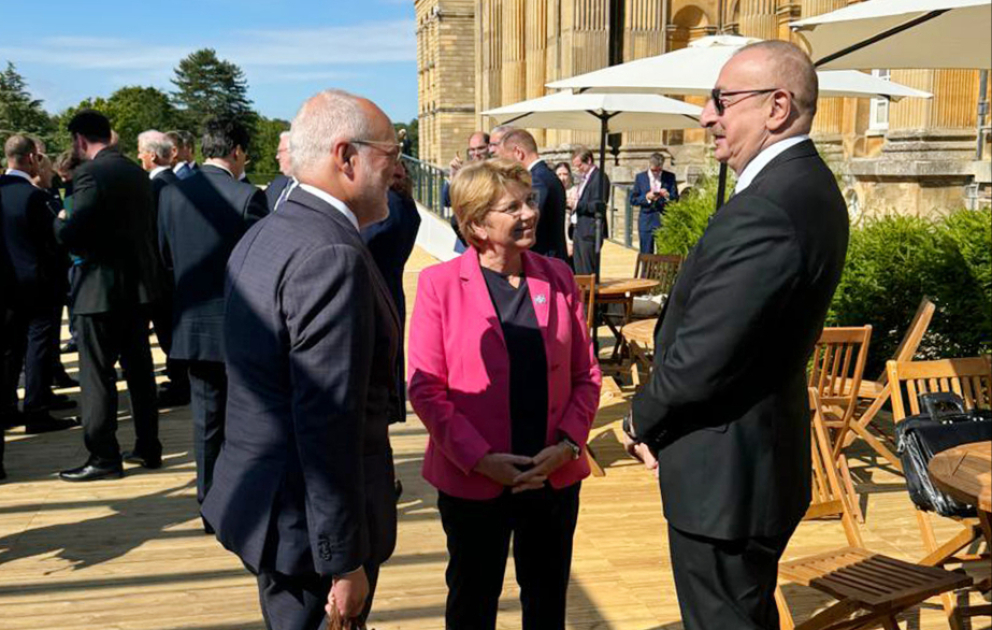 President Ilham Aliyev talked to President of Switzerland Viola Amherd in Oxford