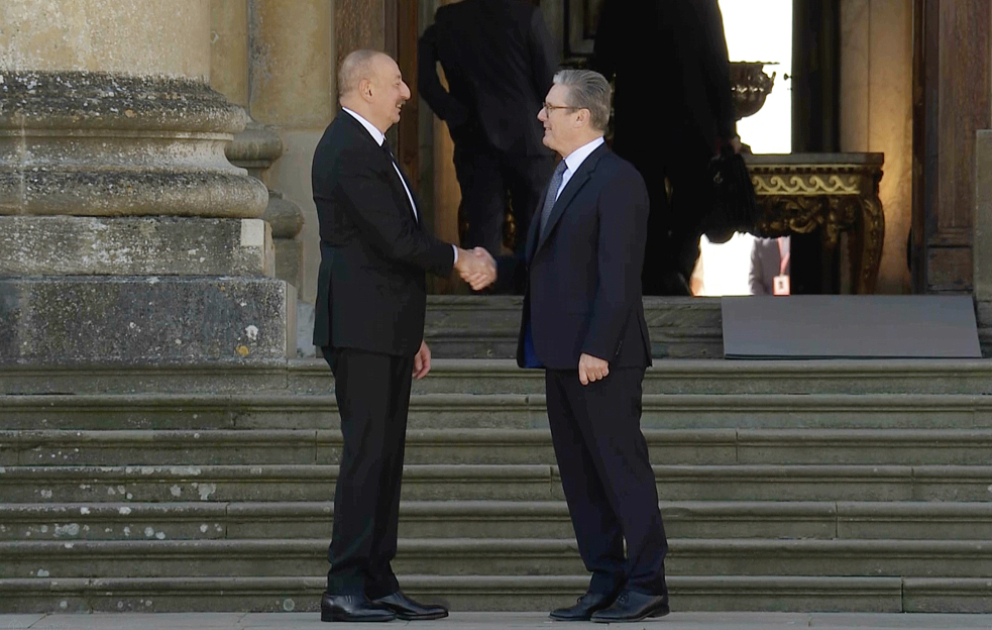 AZƏRTAC XƏBƏR VERİR: Prezident “Avropa Siyasi Birliyi”nin 4-cü Zirvə Toplantısında