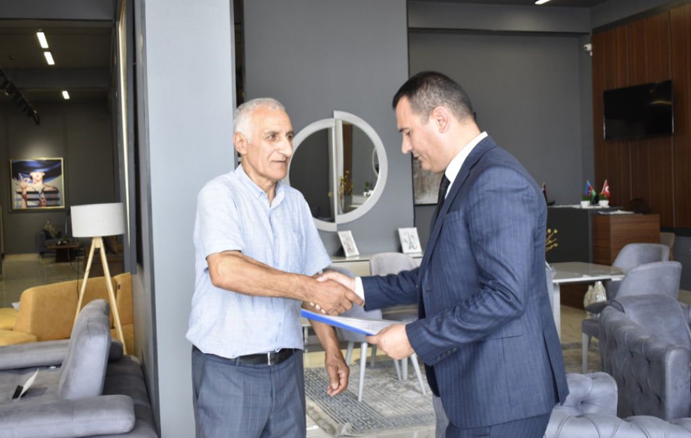Bərdə və Tərtərdə istismarına icazə verilən bir sıra obyektlərin çıxarışları sahibkarlara təqdim olunub