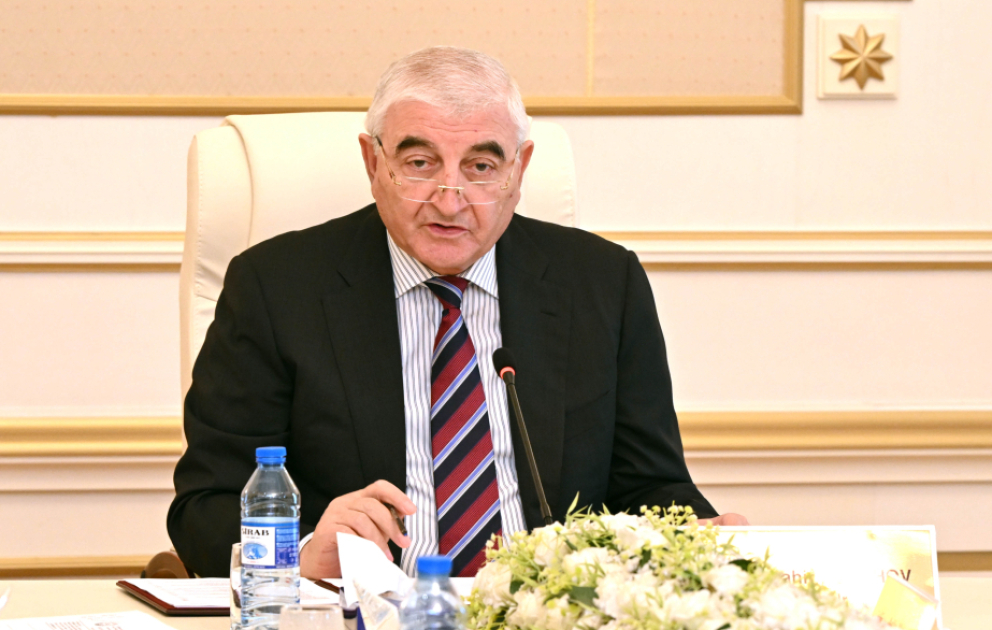 Milli Məclisə növbədənkənar seçkilərdə iştirak üçün 1255 nəfər müraciət edib
