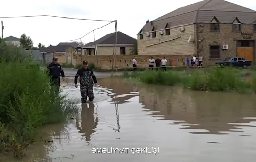 Ölkə ərazisində müşahidə olunan qeyri-sabit hava şəraiti bir sıra fəsadlara yol açıb