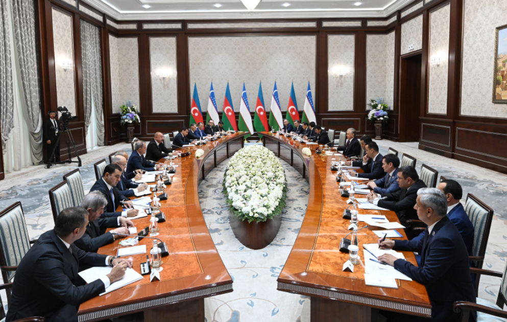 Erste Sitzung des hochrangigen zwischenstaatlichen Rates Aserbaidschan-Usbekistan in Taschkent