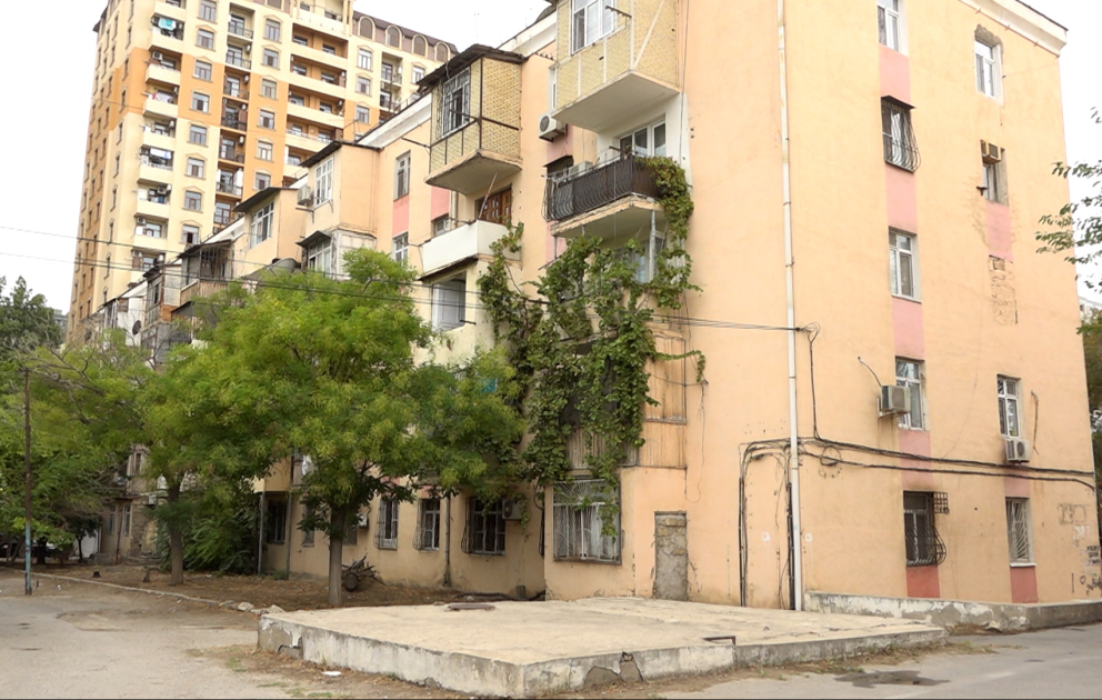 Tələbələr kirayə ev axtarır, bəs real vəziyyət necədir?