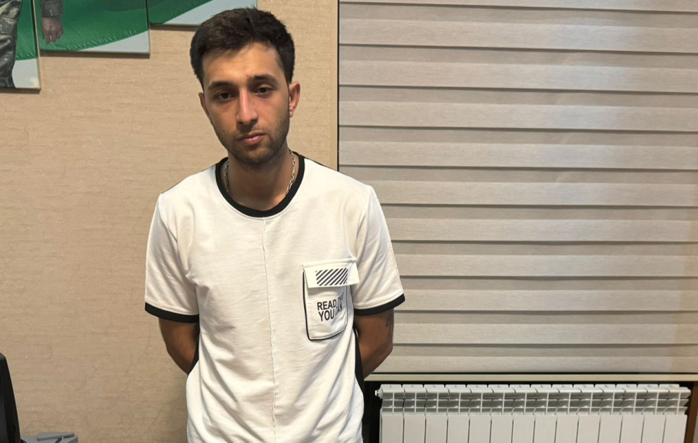 Pul müqabilində narokuryerlik təklifini qəbul edən şəxsdən 3 kiloqram heroin aşkarlanıb