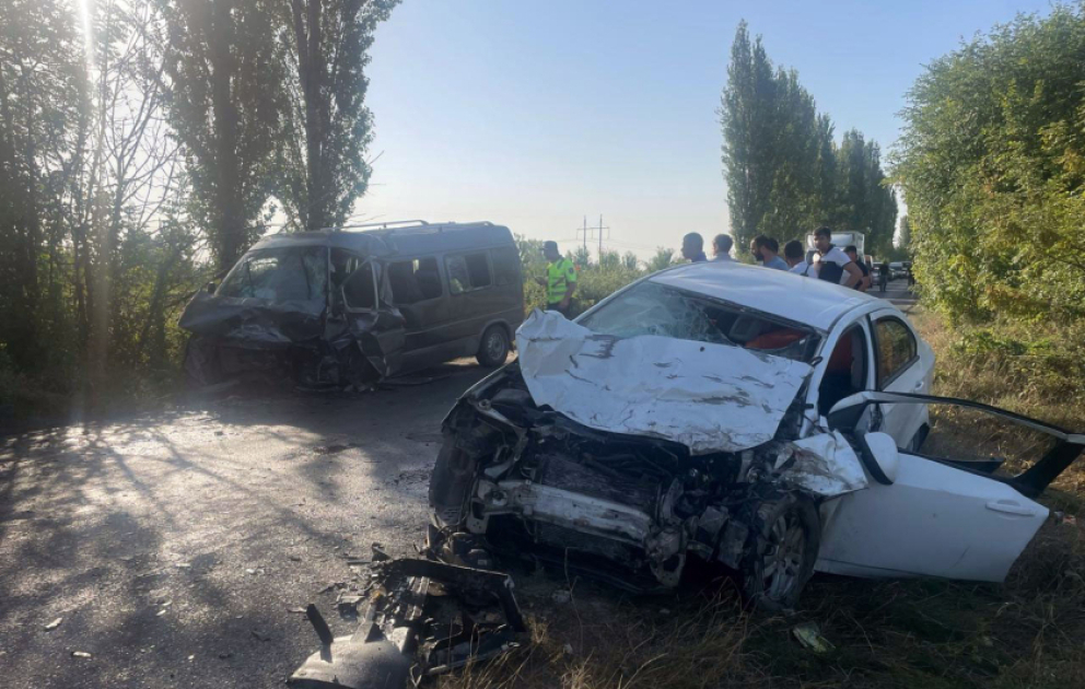 Quba-Xaçmaz yolunda baş verən qəzada yaralananların 8-nin vəziyyəti ağırdır