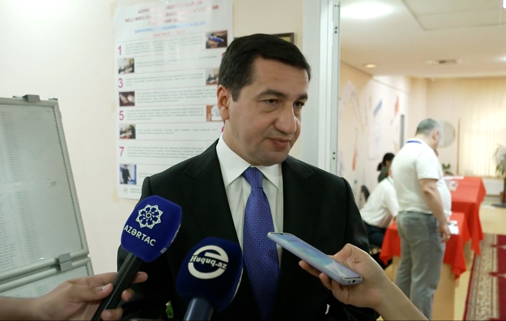 Prezidentin koməkçisi: Ermənistan xalqı da sülh şəraitində yaşamaq istəyini göstərməlidir