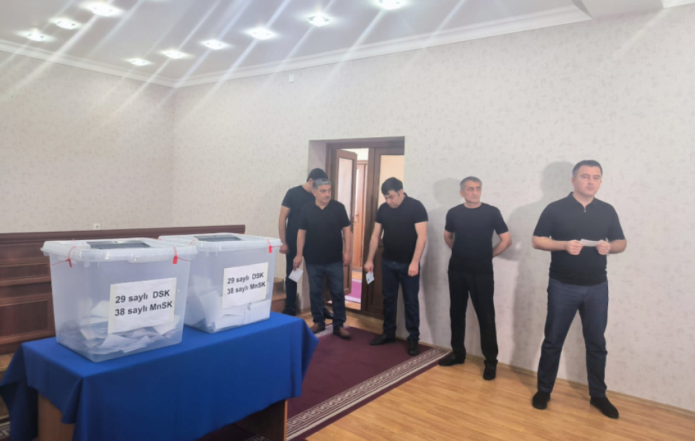 Bakı İstintaq Təcridxanasında səsvermə prosesi keçirilir