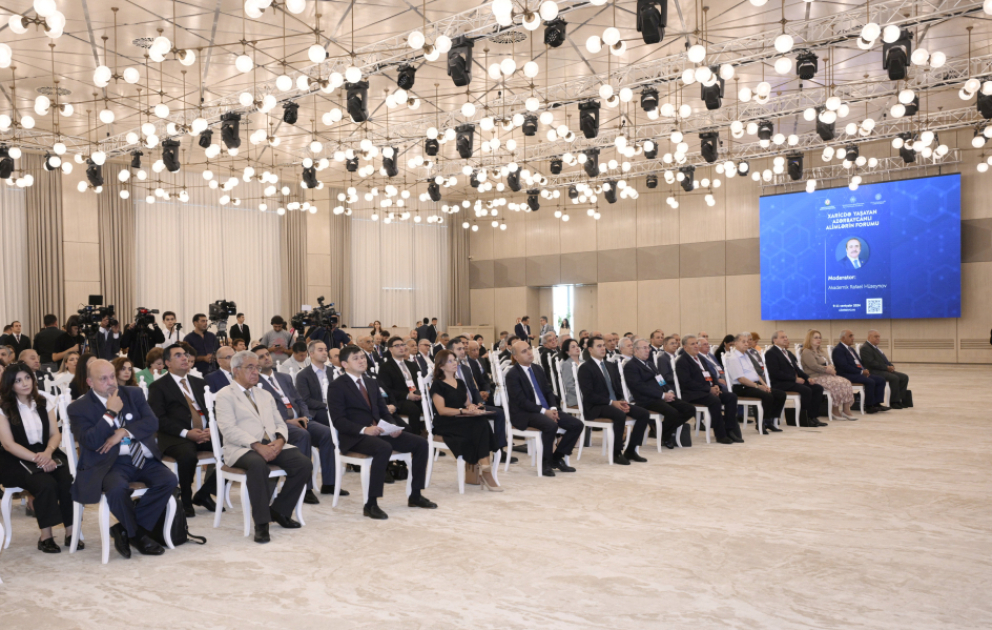 Bakıda Xaricdə Yaşayan Azərbaycanlı Alimlərin Forumu keçirilir