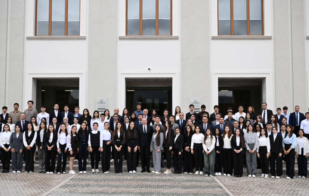 Qarabağ Universitetinin tələbələri hisslərini AZƏRTAC-la bölüşüb
