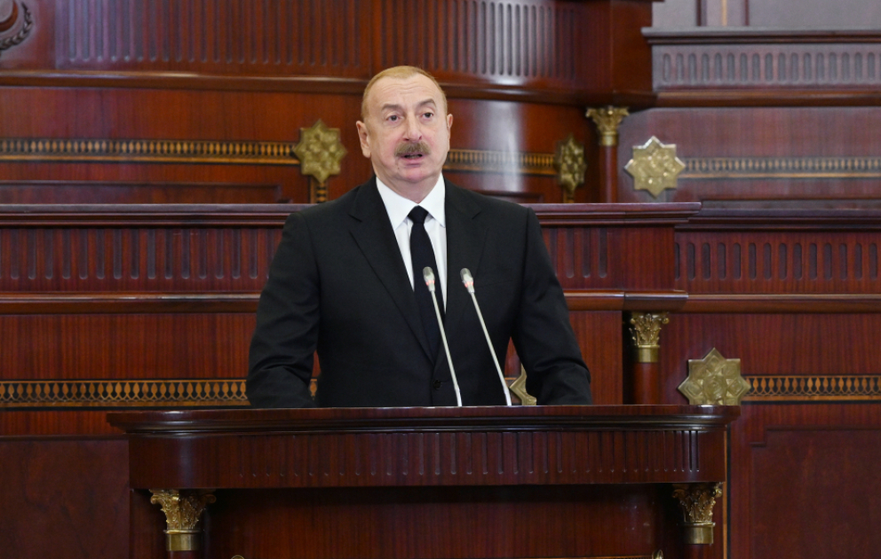 Dövlət başçısı: Vəzifə nömrə bir - hərbi gücümüzün artırılması