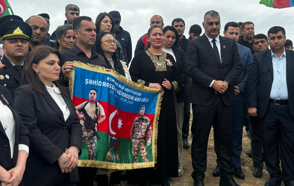 Füzulidə Vətən müharibəsinin ilk şəhidlərinin xatirəsinə ucaldılan abidə ziyarət olunub