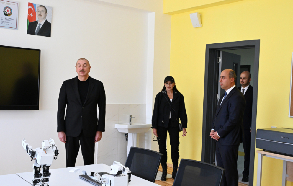 Prezident İlham Əliyev Cəbrayıl şəhərində Mehdi Mehdizadə adına tam orta məktəbin binasının açılışında iştirak edib