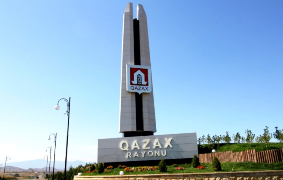 Qazaxda 18 tələbə dönər yedikdən sonra xəstəxanaya yerləşdirilib, AQTA araşdırmalara başlayıb