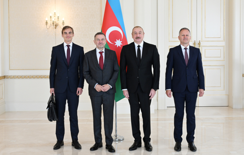 Präsident Ilham Aliyev empfängt neuen dänischen Botschafter