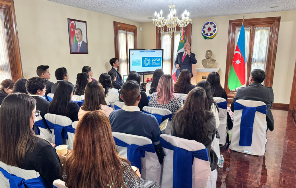 Meksikada tələbələrə Azərbaycan və COP29 haqqında mühazirə keçirilib