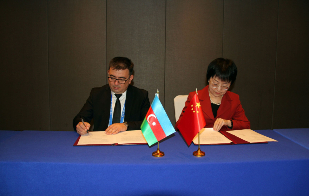 L’AZERTAC signe un accord de coopération avec le China Daily