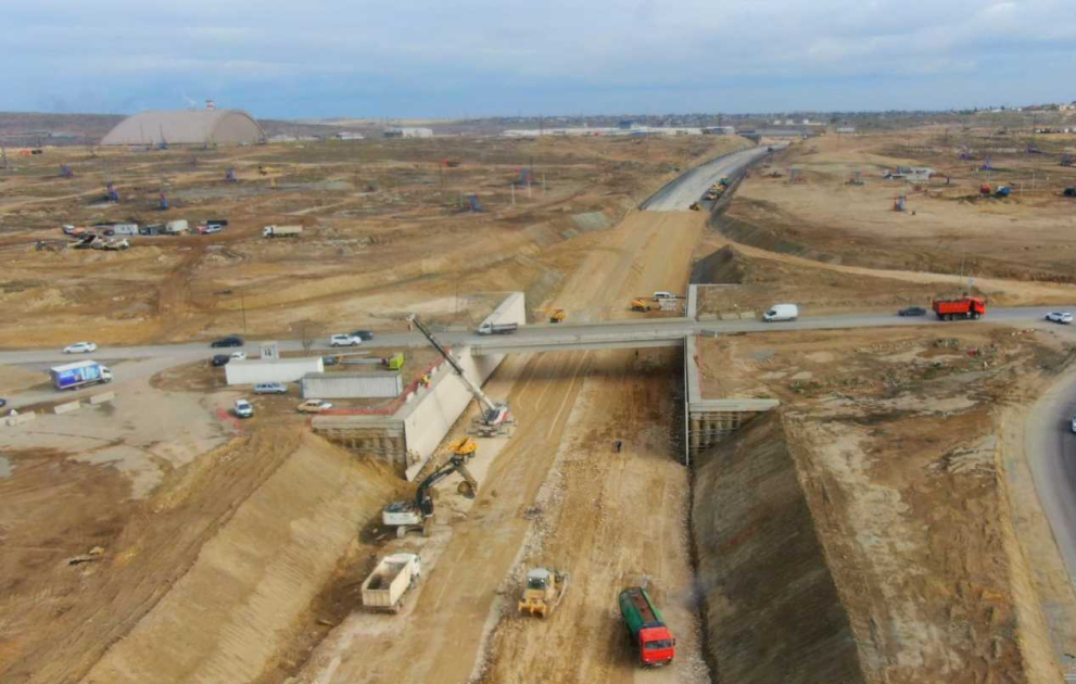Böyükşor-Pirşağı avtomobil yolunun tikintisi 75 % yerinə yetirilib