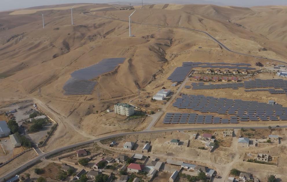 Yaşıl enerjiyə keçid yeni iş yerlərinin yaranmasına səbəb olacaq