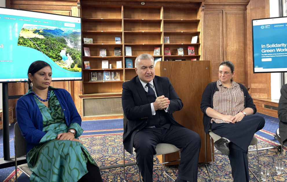 Kembric Universitetində COP29-un elmi-praktik aspektləri müzakirə edilib