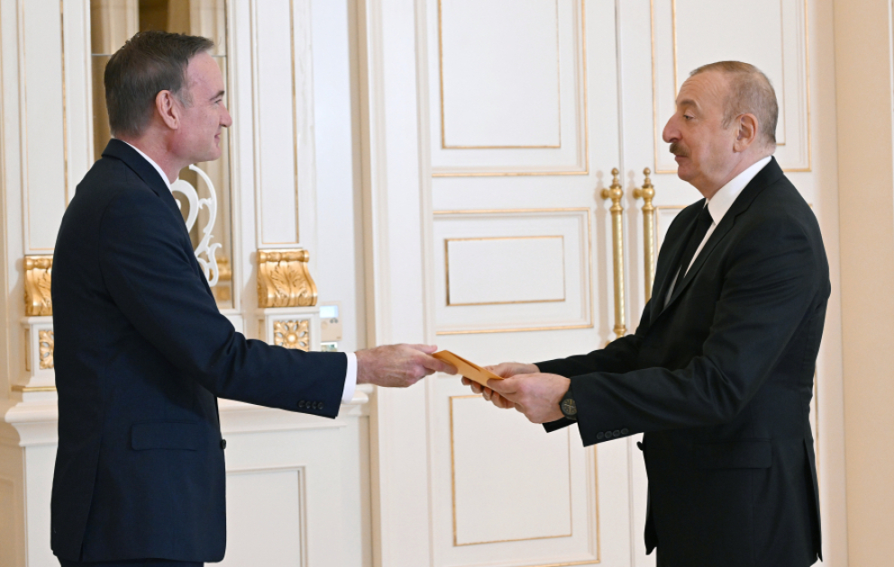 Präsident Ilham Aliyev empfängt Sonderassistent des US-Präsidenten
