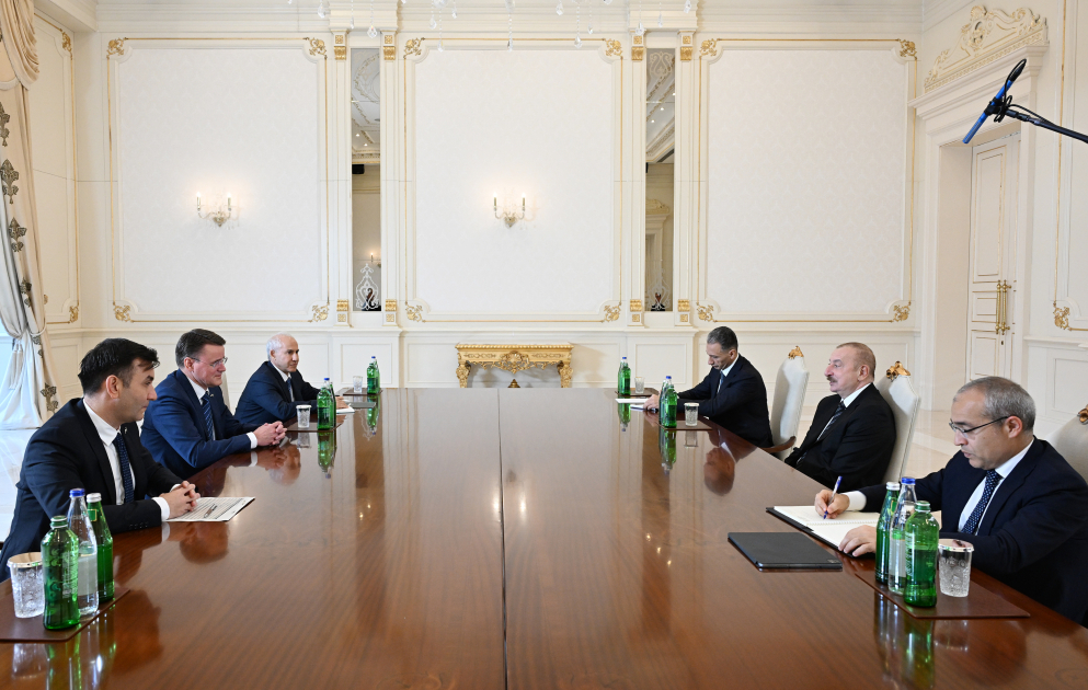Präsident Ilham Aliyev empfängt CEO von MAN Truck & Bus
