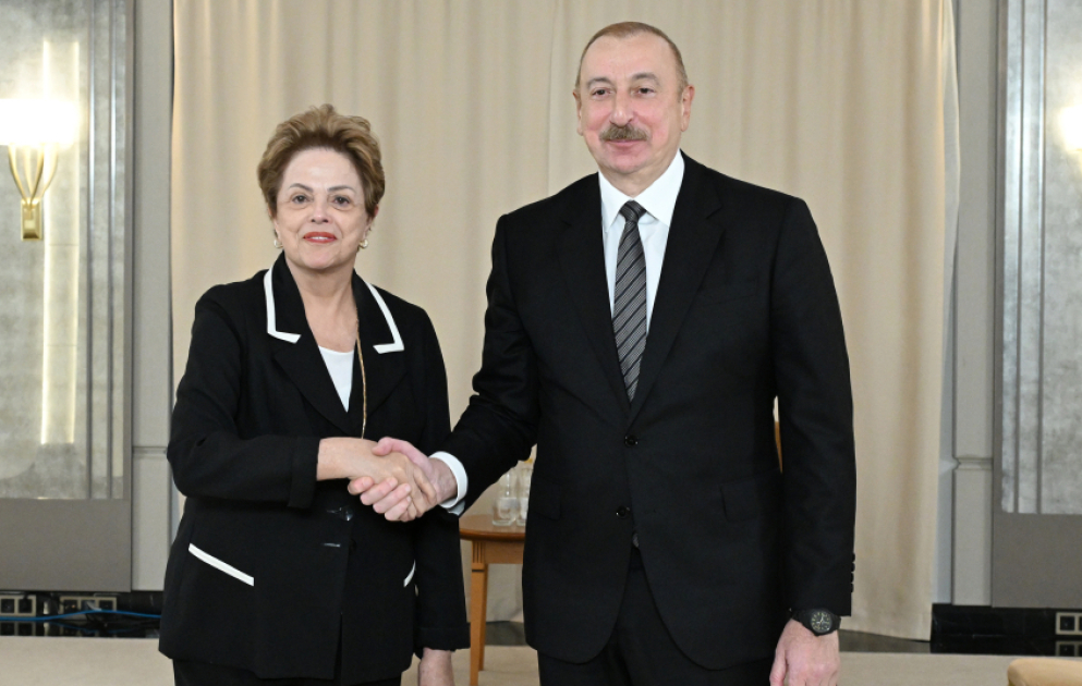 Kasan: Präsident Ilham Aliyev trifft sich mit Präsidentin der Neuen Entwicklungsbank