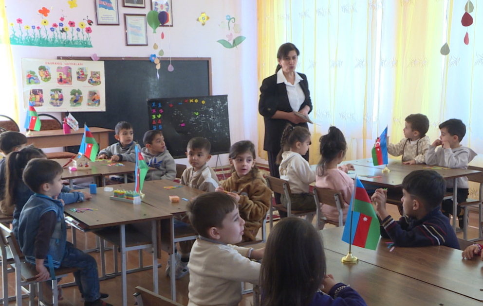 Balakənli bağça müəllimi diaqnostik qiymətləndirmə imtahanında ölkə birincisi olub