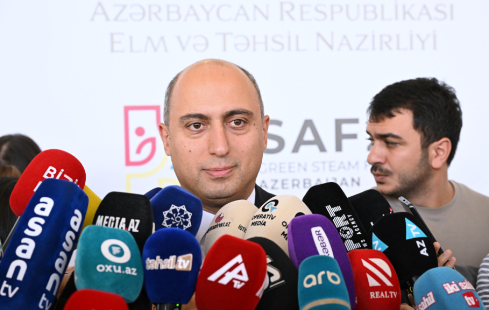 Nazir: Son 5 ildə 550-dən artıq məktəb yenidən tikilib
